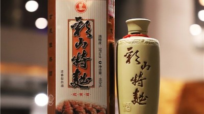 山东白酒厂家加盟招商，山东金彩山酒业