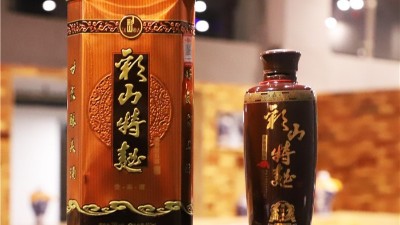 山东白酒加盟，选择金彩山酒业