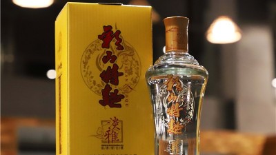 白酒销售加盟选择，山东金彩山酒业